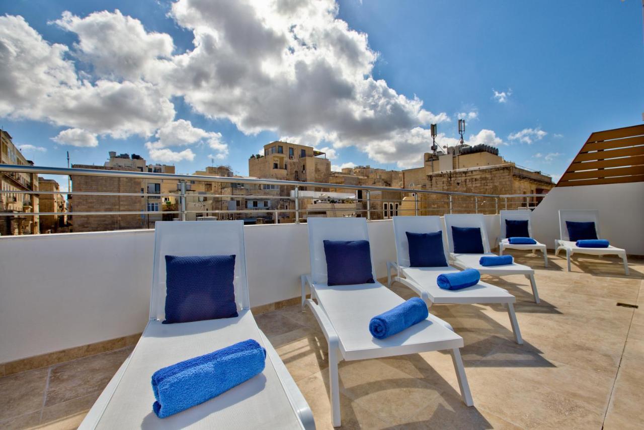 Valletta Luxury 4-Bedroom Duplex With Stunning Sea Views Private Terrace And Jacuzzi Bagian luar foto